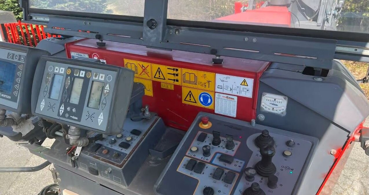 Дорожная фреза Wirtgen W 200: фото 19 Дорожная фреза Wirtgen W 200: фото 19