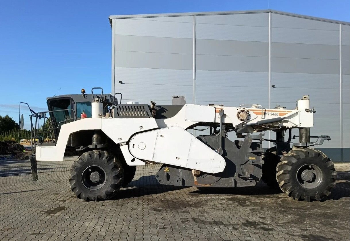 Wirtgen WR 240 - Стабилизатор грунта: фото 4 Wirtgen WR 240 - Стабилизатор грунта: фото 4