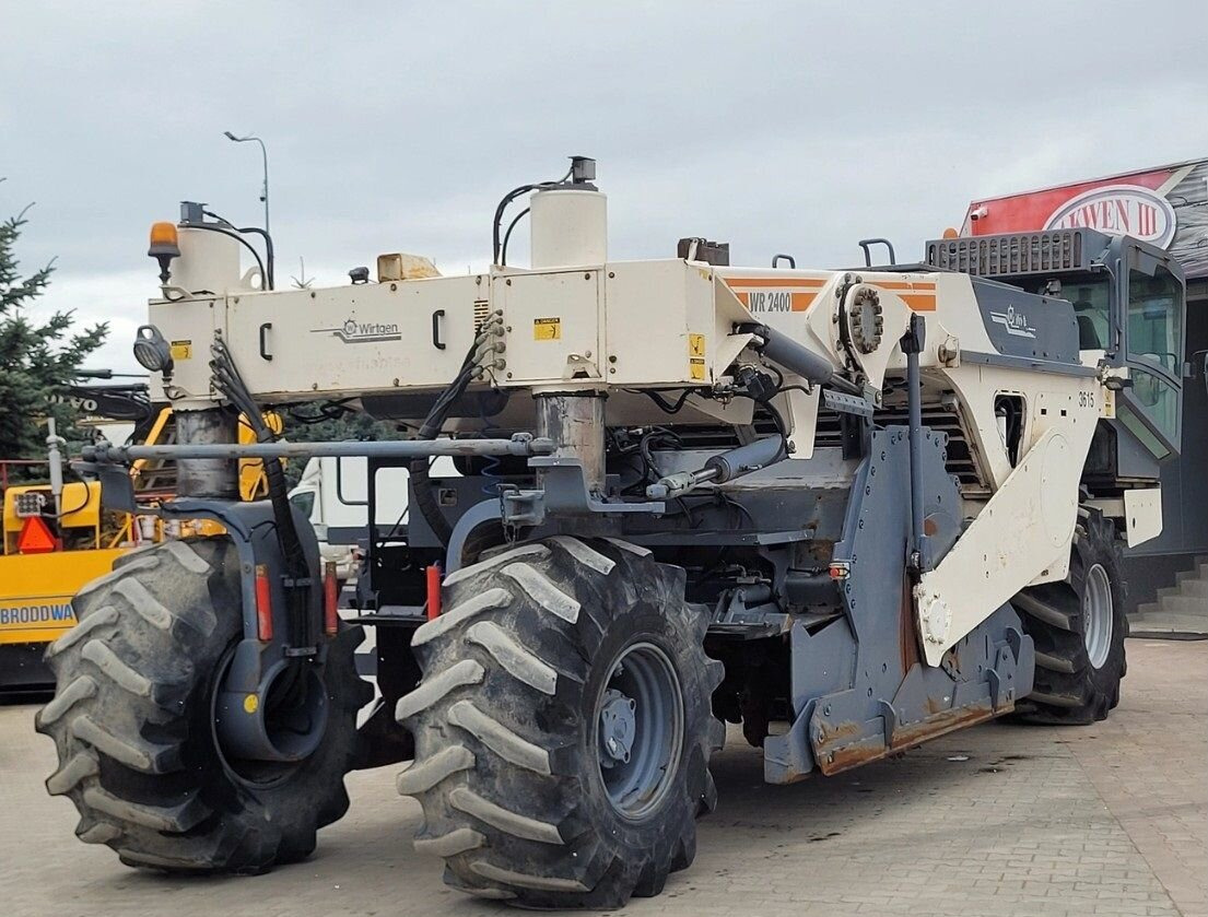 Wirtgen WR 240 - Стабилизатор грунта: фото 3 Wirtgen WR 240 - Стабилизатор грунта: фото 3