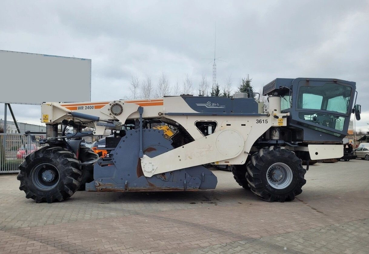Wirtgen WR 240 - Стабилизатор грунта: фото 2 Wirtgen WR 240 - Стабилизатор грунта: фото 2