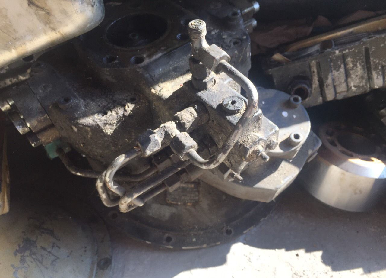 ZEEKR Гидравлический насос zeppelin ZM15 - Гидравлический насос: фото 1 ZEEKR Гидравлический насос zeppelin ZM15 - Гидравлический насос: фото 1