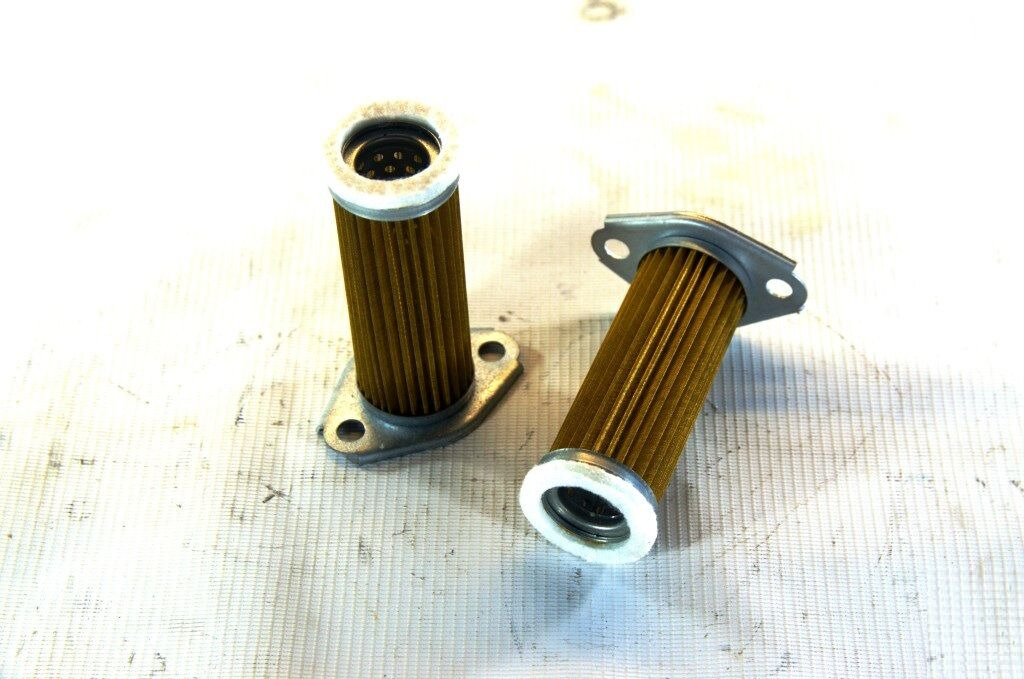 Фильтр-элемент 39*96мм., на 2 болта АКПП NISSAN 1F1/1F2/J01/H01/YG1F2A30U - Фильтр коробки передач для Строительной техники: фото 1 Фильтр-элемент 39*96мм., на 2 болта АКПП NISSAN 1F1/1F2/J01/H01/YG1F2A30U - Фильтр коробки передач для Строительной техники: фото 1
