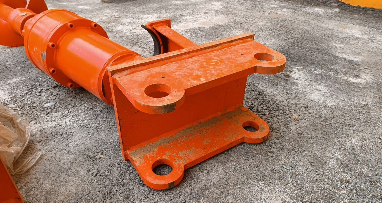 Гидробур (ямобур) на экскаваторы-погрузчики - Бур для Экскаваторов-погрузчиков: фото 2 Гидробур (ямобур) на экскаваторы-погрузчики - Бур для Экскаваторов-погрузчиков: фото 2