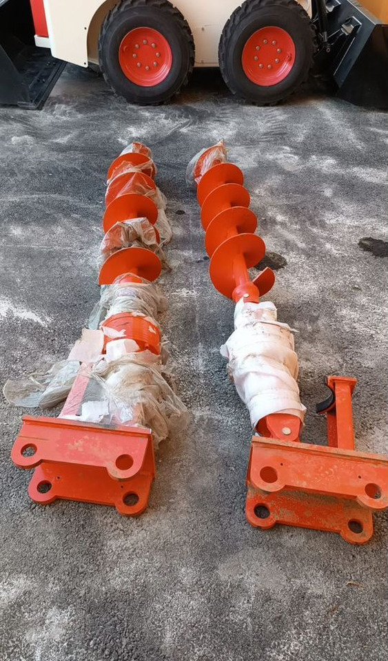 Бур для Экскаваторов-погрузчиков Гидробур (ямобур) на экскаваторы-погрузчики: фото 7