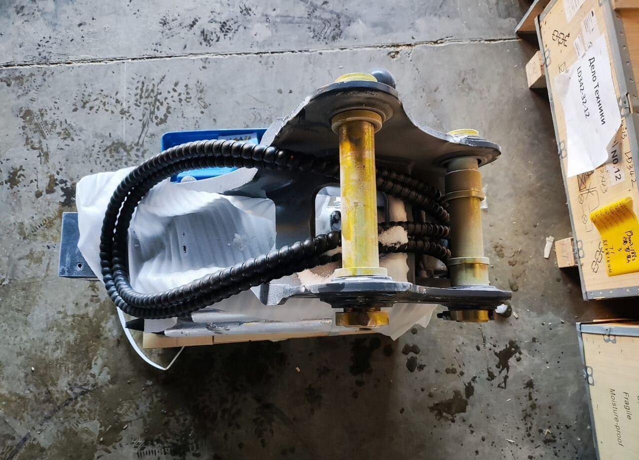 Гидромолот на экскаватор погрузчик Shanmon 388H - Гидромолот: фото 2 Гидромолот на экскаватор погрузчик Shanmon 388H - Гидромолот: фото 2