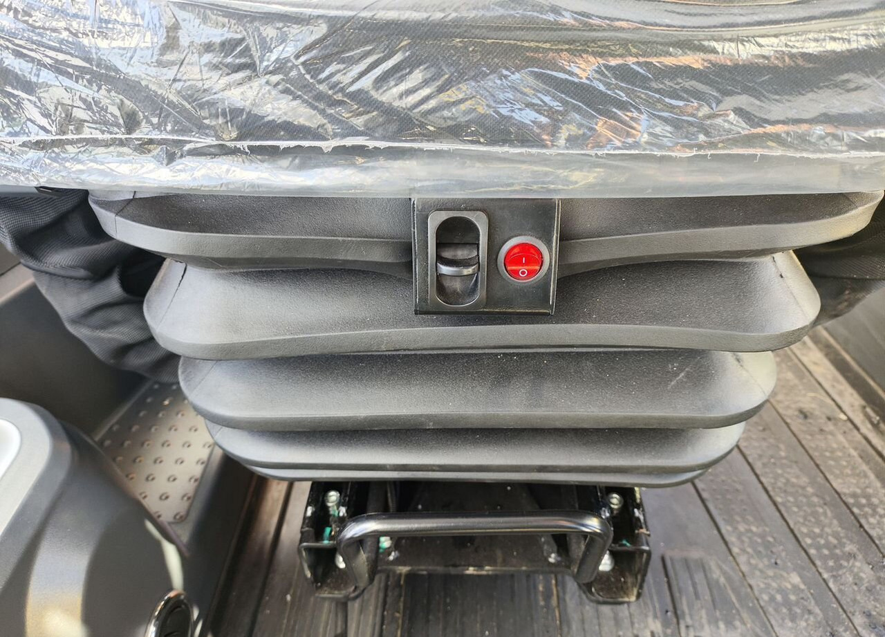 Новый Экскаватор-погрузчик Lonking 83C: фото 18