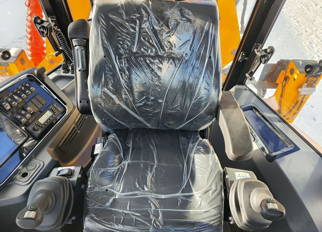 Новый Экскаватор-погрузчик Lonking 83C: фото 15