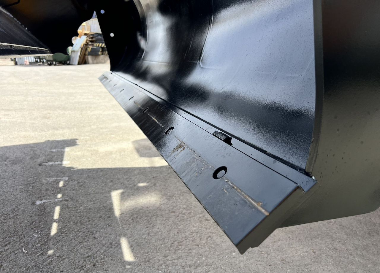 Новый Экскаватор-погрузчик Lonking 84C: фото 28