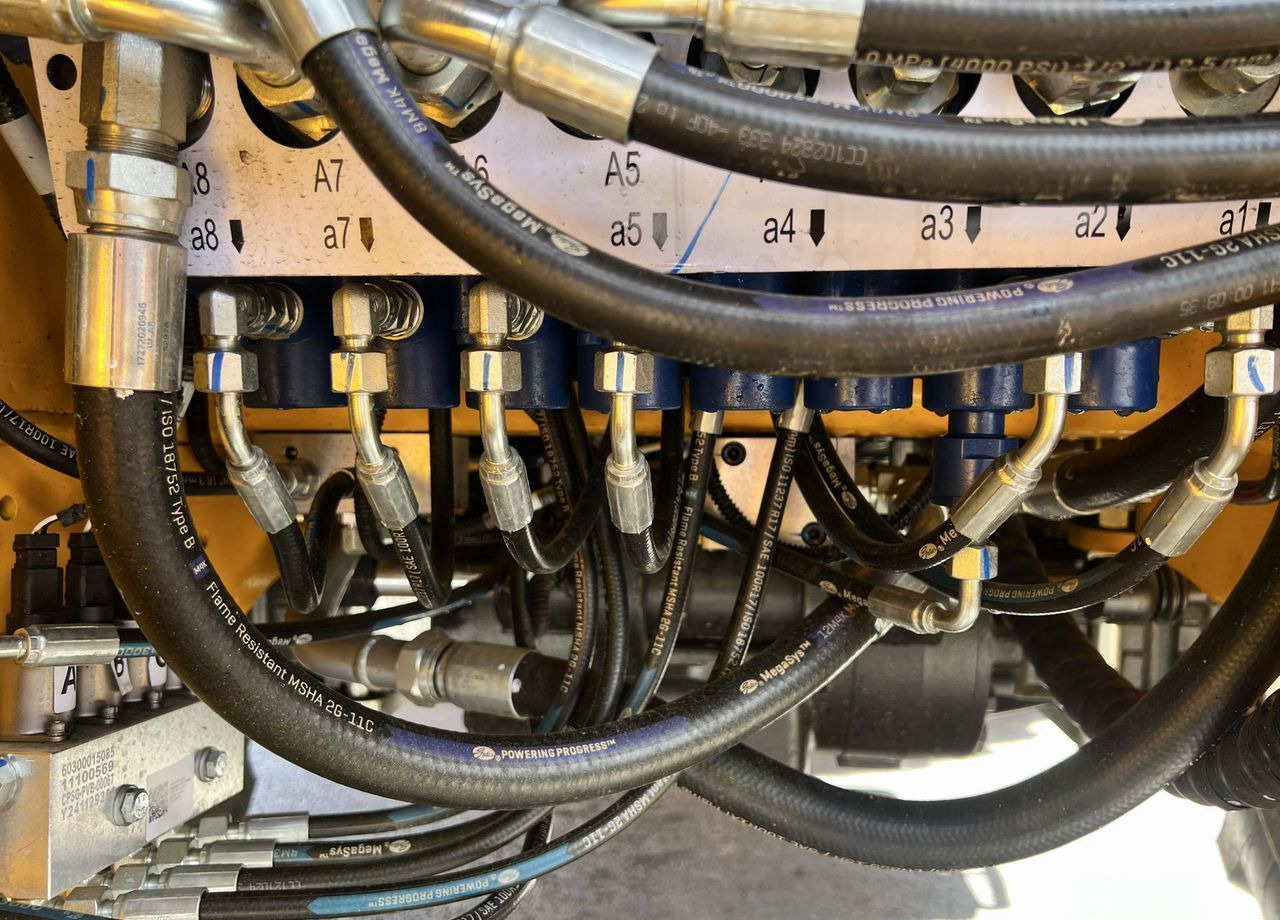 Новый Экскаватор-погрузчик Lonking 84C: фото 36