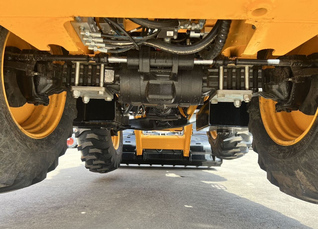 Новый Экскаватор-погрузчик Lonking 84C: фото 33