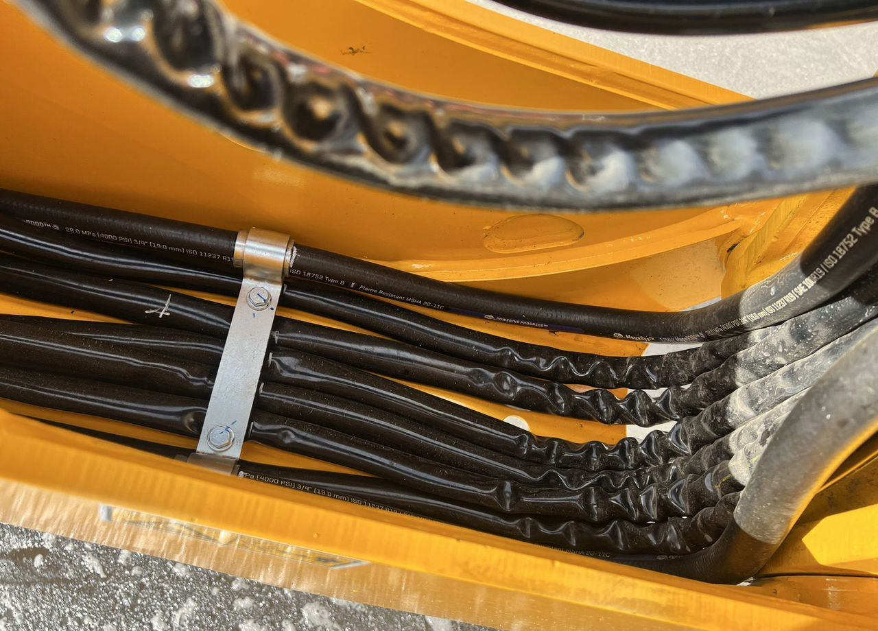 Новый Экскаватор-погрузчик Lonking 84C: фото 38