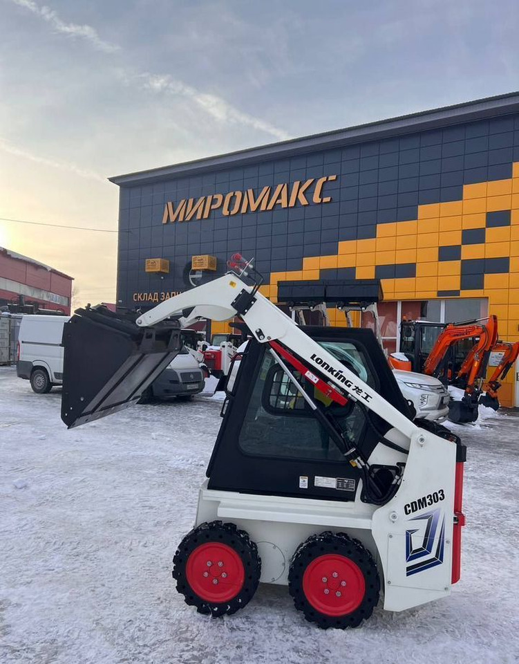 Lonking CDM303 - Мини-погрузчик (с бортовым поворотом): фото 5 Lonking CDM303 - Мини-погрузчик (с бортовым поворотом): фото 5