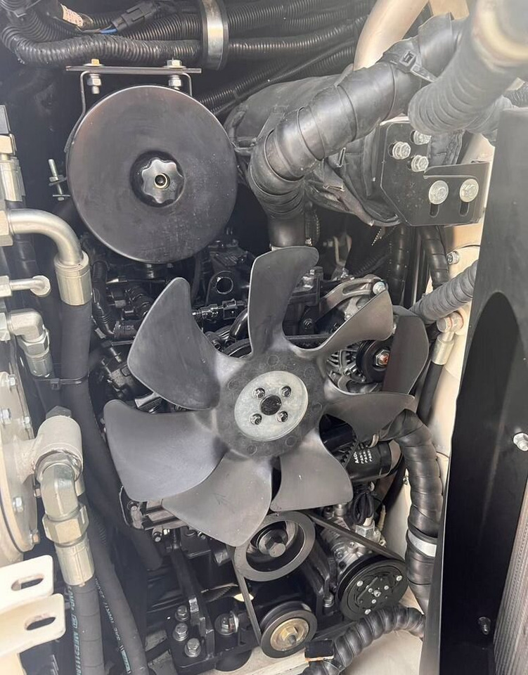 Новый Мини-погрузчик (с бортовым поворотом) Lonking CDM303: фото 10