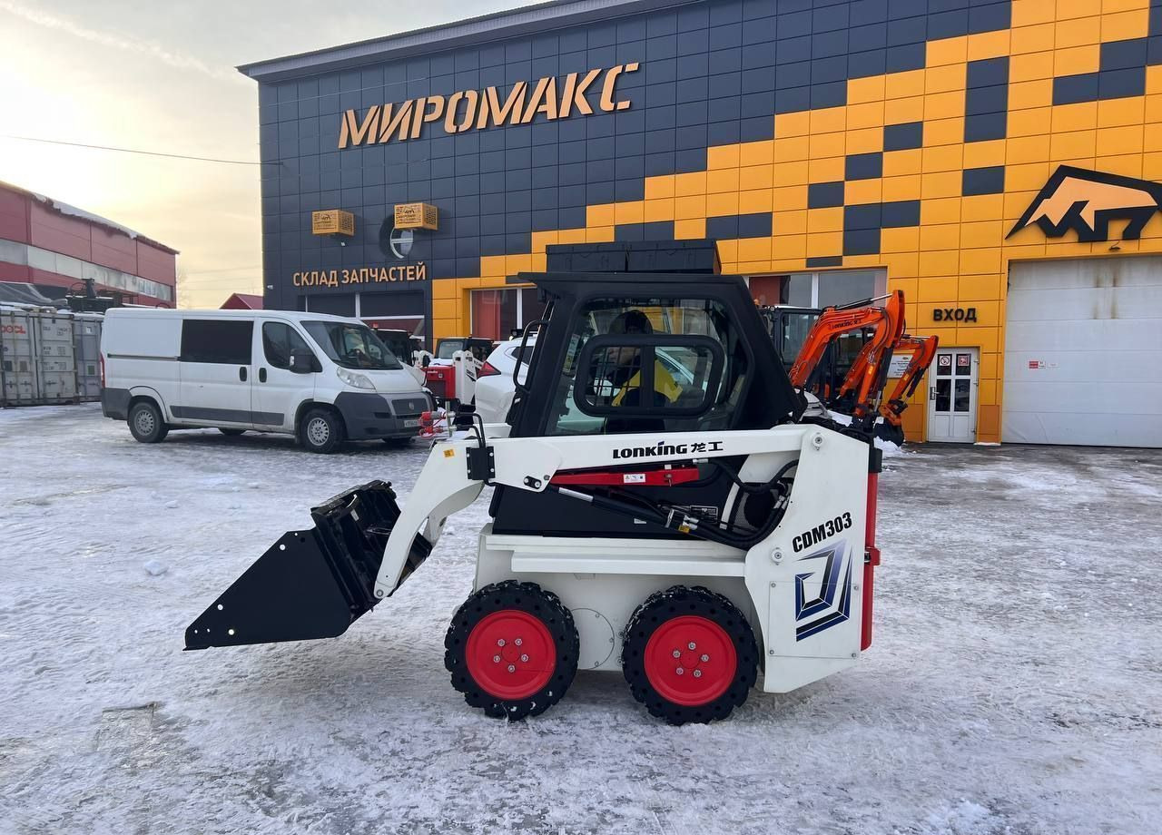 Lonking CDM303 - Мини-погрузчик с бортовым поворотом: фото 4 Lonking CDM303 - Мини-погрузчик с бортовым поворотом: фото 4