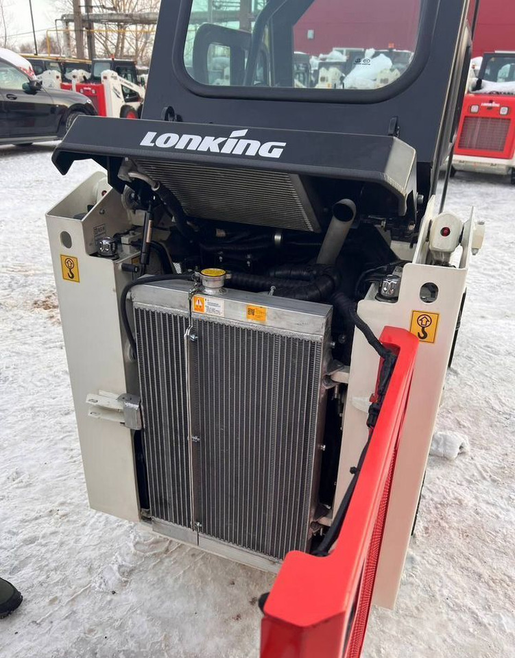 Новый Мини-погрузчик с бортовым поворотом Lonking CDM303: фото 6