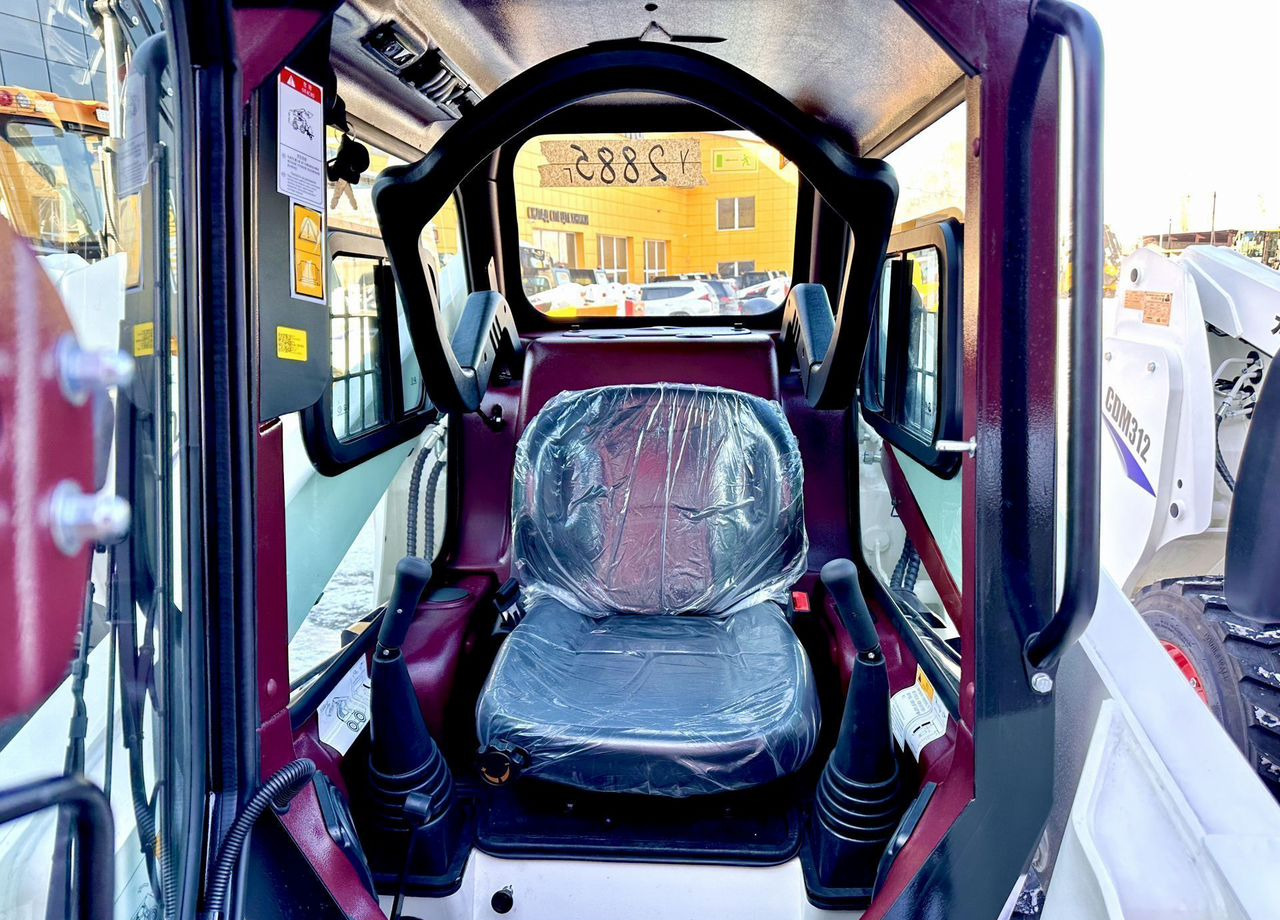 Новый Мини-погрузчик с бортовым поворотом Lonking CDM307: фото 6