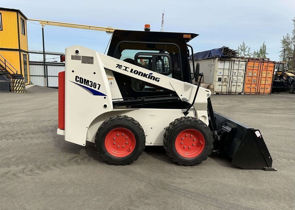 Lonking CDM307 - Мини-погрузчик (с бортовым поворотом): фото 3 Lonking CDM307 - Мини-погрузчик (с бортовым поворотом): фото 3