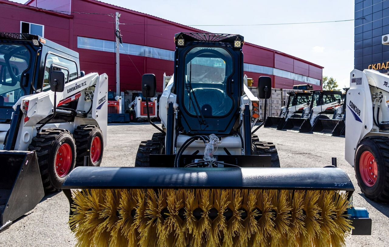 Новый Мини-погрузчик с бортовым поворотом Lonking CDM307: фото 8