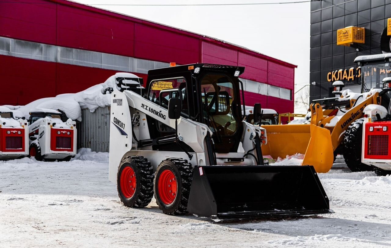 Lonking CDM307 - Мини-погрузчик (с бортовым поворотом): фото 5 Lonking CDM307 - Мини-погрузчик (с бортовым поворотом): фото 5