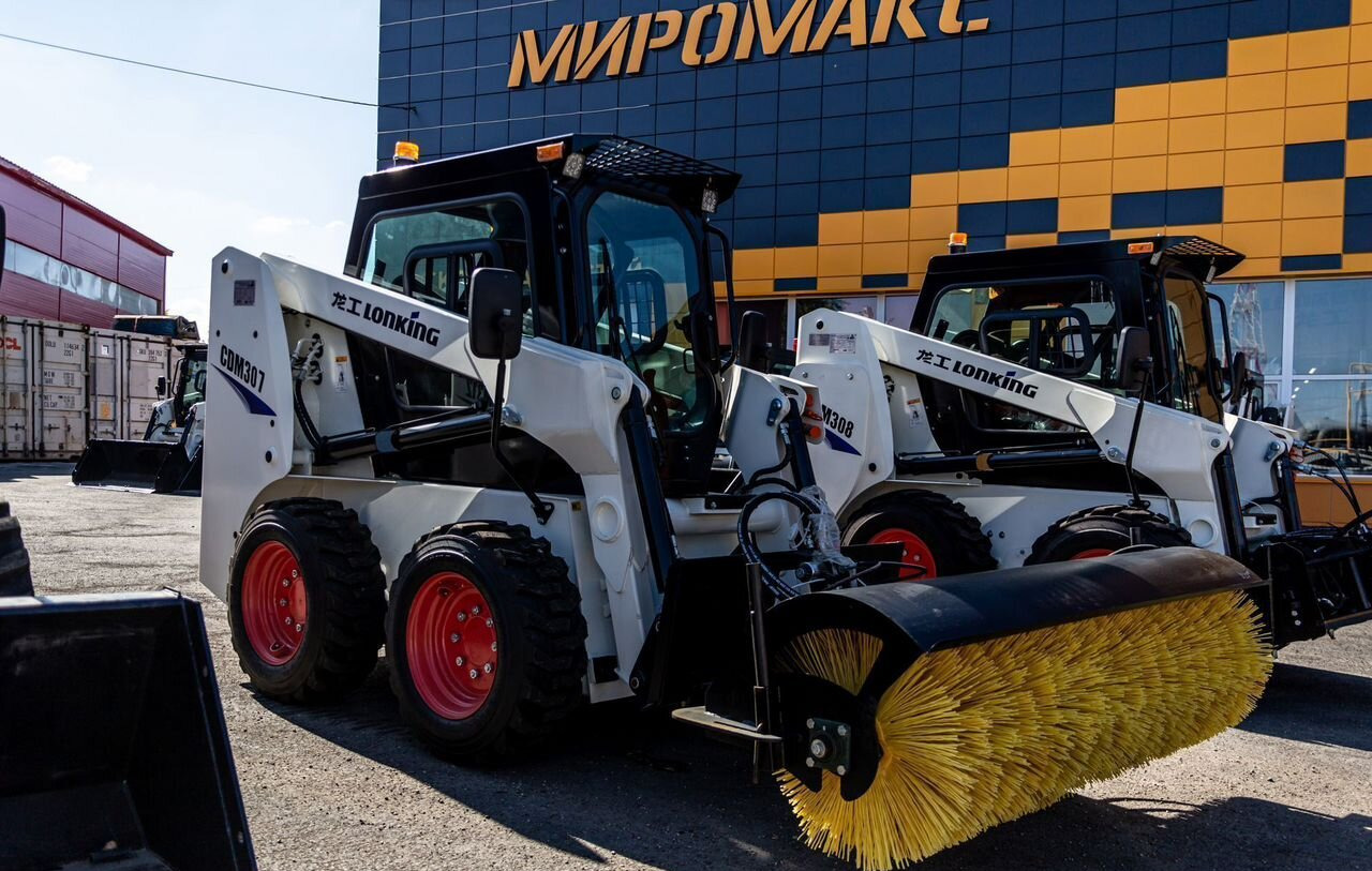 Новый Мини-погрузчик с бортовым поворотом Lonking CDM307: фото 7