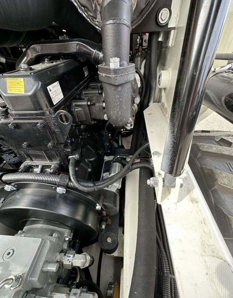 Новый Мини-погрузчик (с бортовым поворотом) Lonking CDM307: фото 25