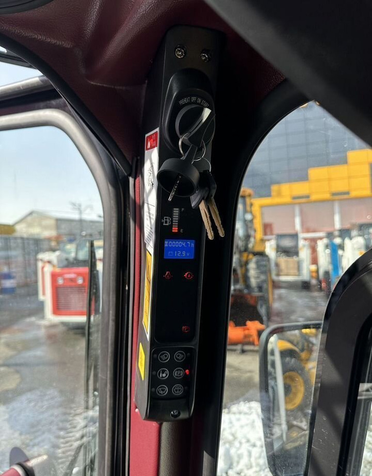 Новый Мини-погрузчик с бортовым поворотом Lonking CDM308: фото 9