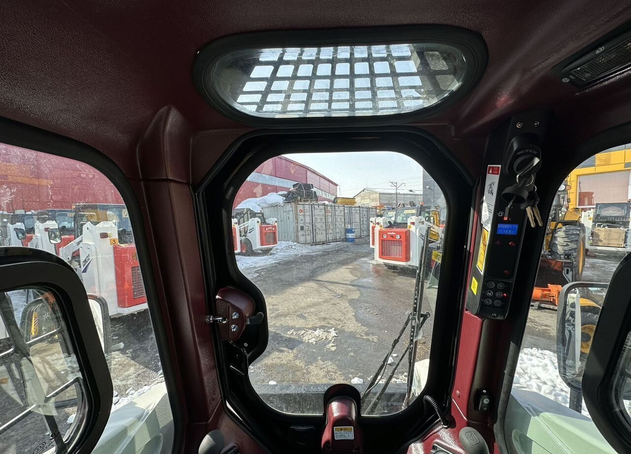 Новый Мини-погрузчик с бортовым поворотом Lonking CDM308: фото 11