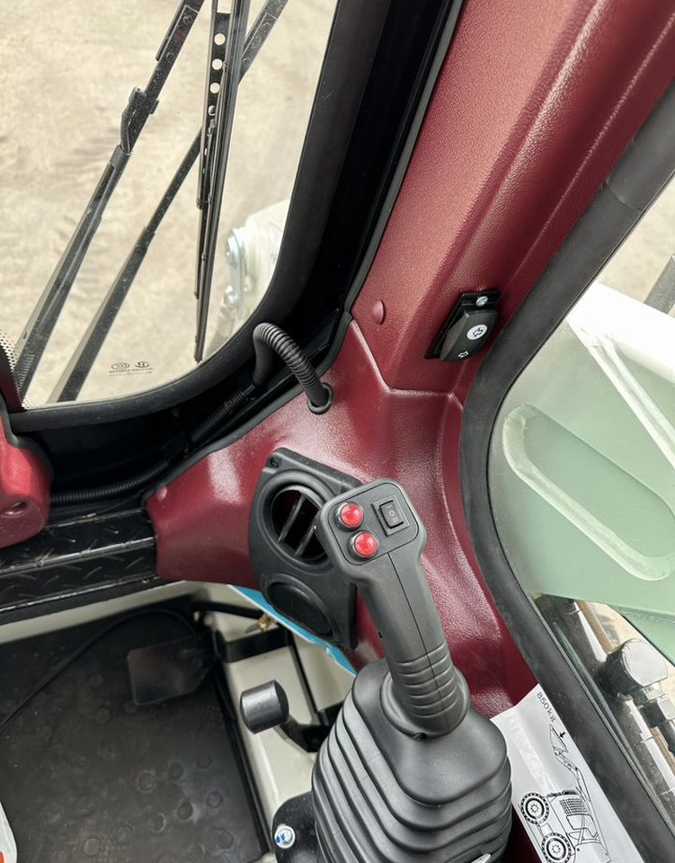 Новый Мини-погрузчик (с бортовым поворотом) Lonking CDM308: фото 11