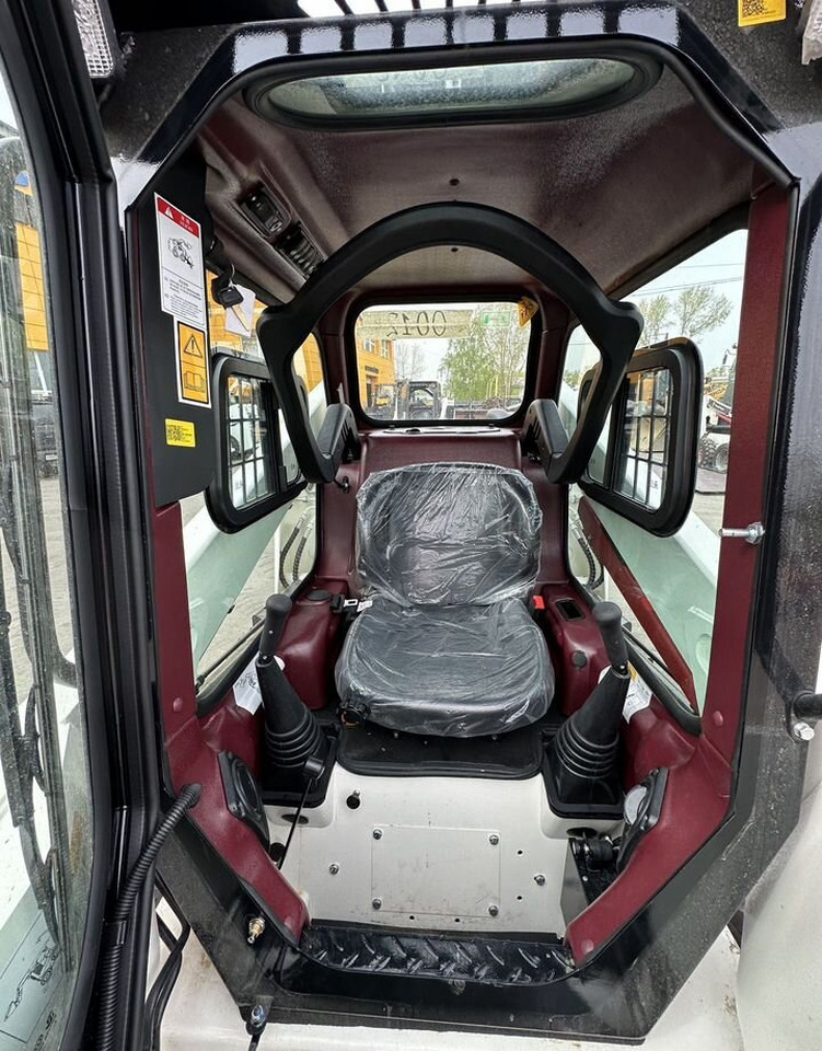 Новый Мини-погрузчик (с бортовым поворотом) Lonking CDM308: фото 15