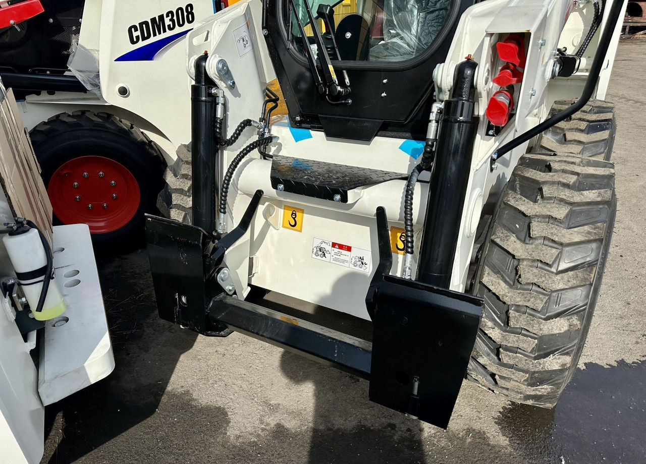 Новый Мини-погрузчик с бортовым поворотом Lonking CDM308: фото 12