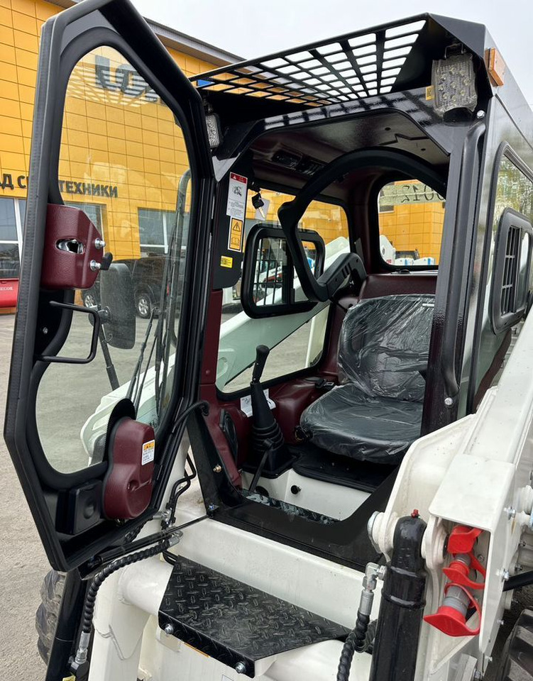 Новый Мини-погрузчик с бортовым поворотом Lonking CDM308: фото 23