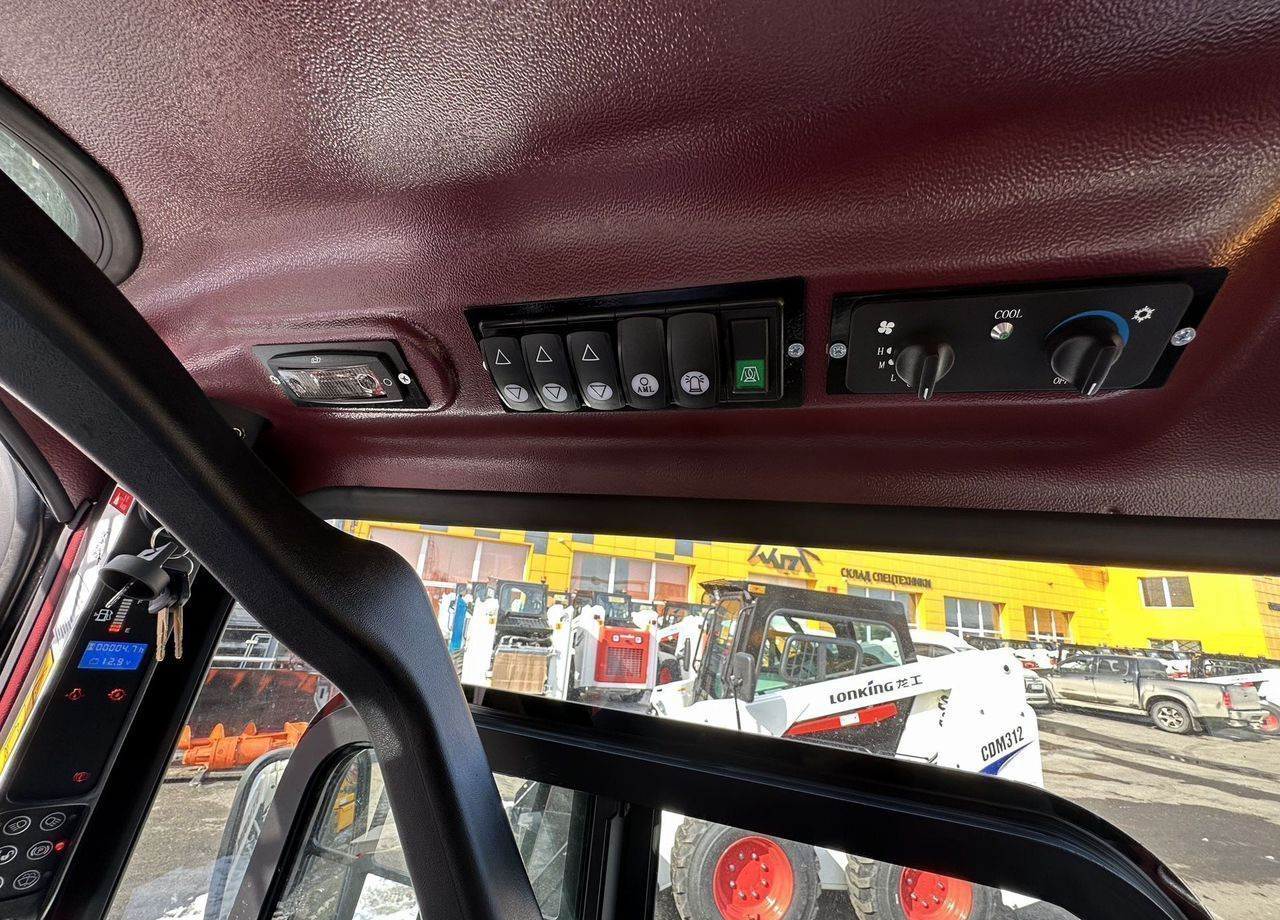 Новый Мини-погрузчик с бортовым поворотом Lonking CDM308: фото 10