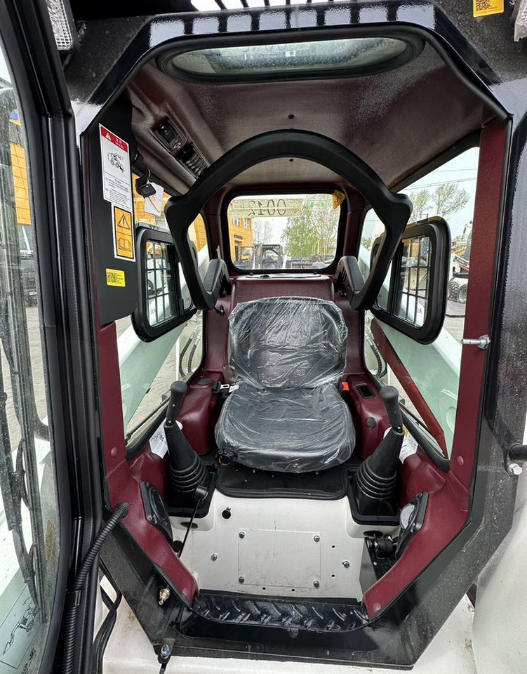 Новый Мини-погрузчик (с бортовым поворотом) Lonking CDM308: фото 15