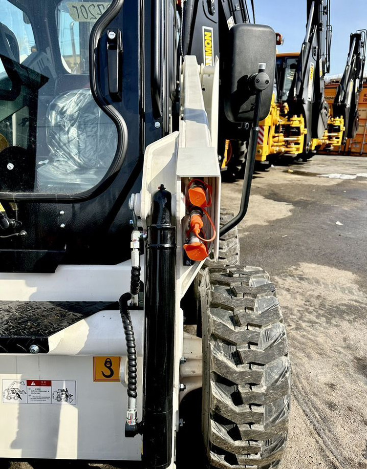 Новый Мини-погрузчик с бортовым поворотом Lonking CDM312: фото 6