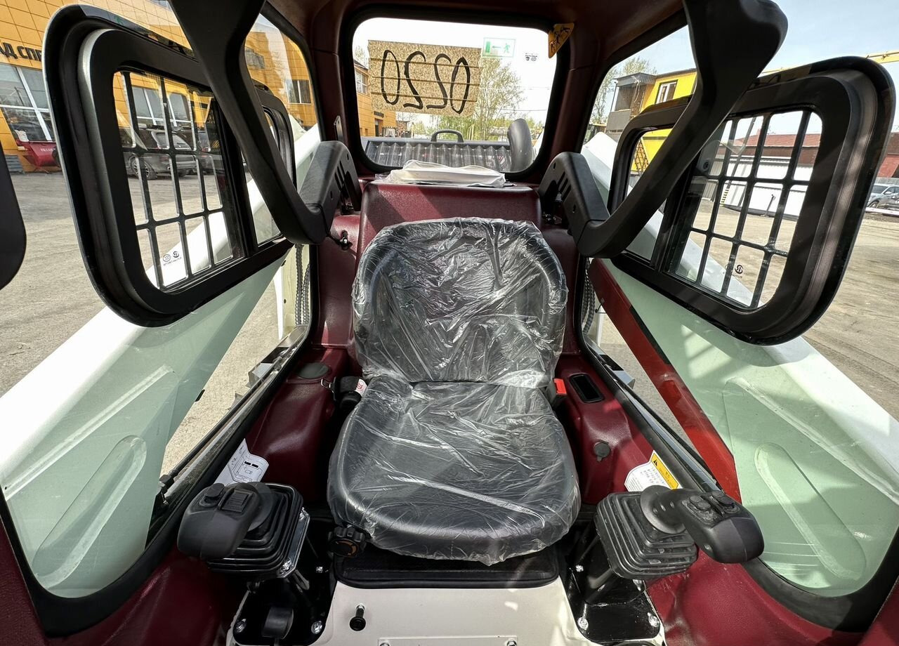 Новый Мини-погрузчик с бортовым поворотом Lonking CDM312: фото 19