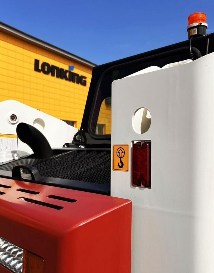 Новый Мини-погрузчик (с бортовым поворотом) Lonking CDM312: фото 10 Новый Мини-погрузчик (с бортовым поворотом) Lonking CDM312: фото 10