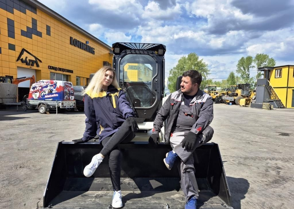 Lonking CDM312 - Мини-погрузчик с бортовым поворотом: фото 4 Lonking CDM312 - Мини-погрузчик с бортовым поворотом: фото 4