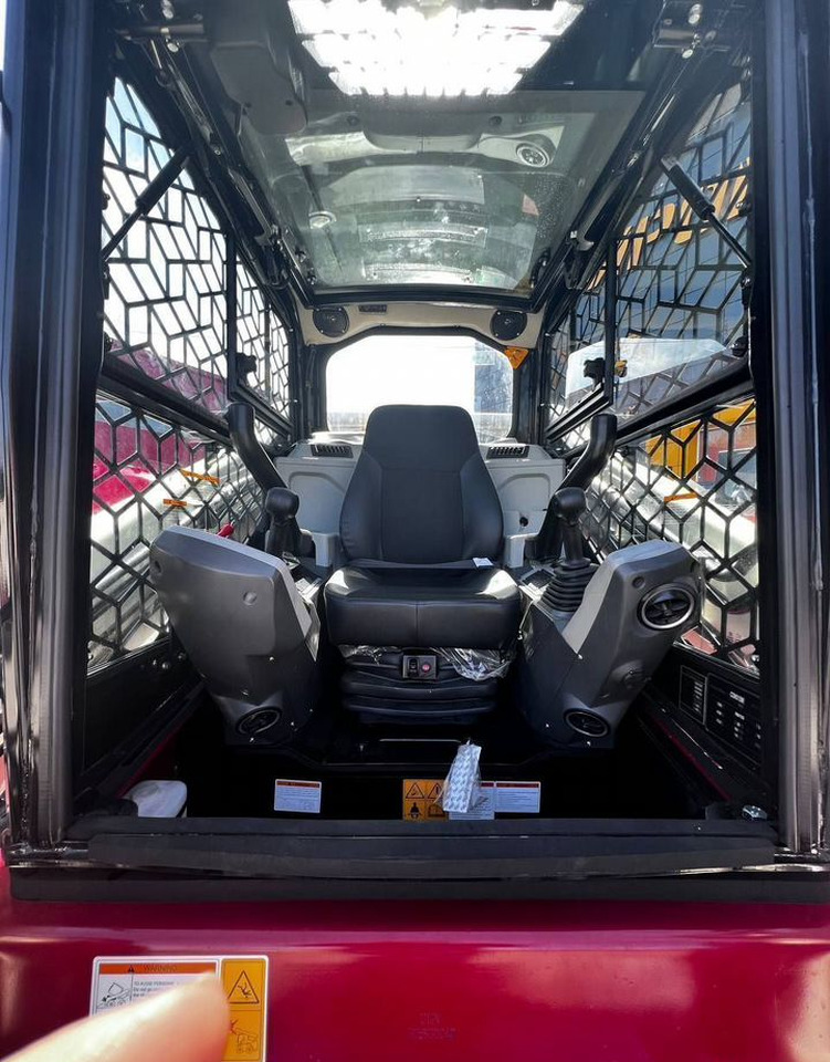 Новый Мини-погрузчик с бортовым поворотом Lonking CDM312M: фото 11