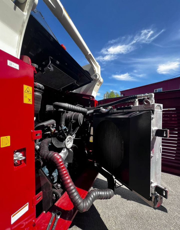 Новый Мини-погрузчик с бортовым поворотом Lonking CDM312M: фото 10