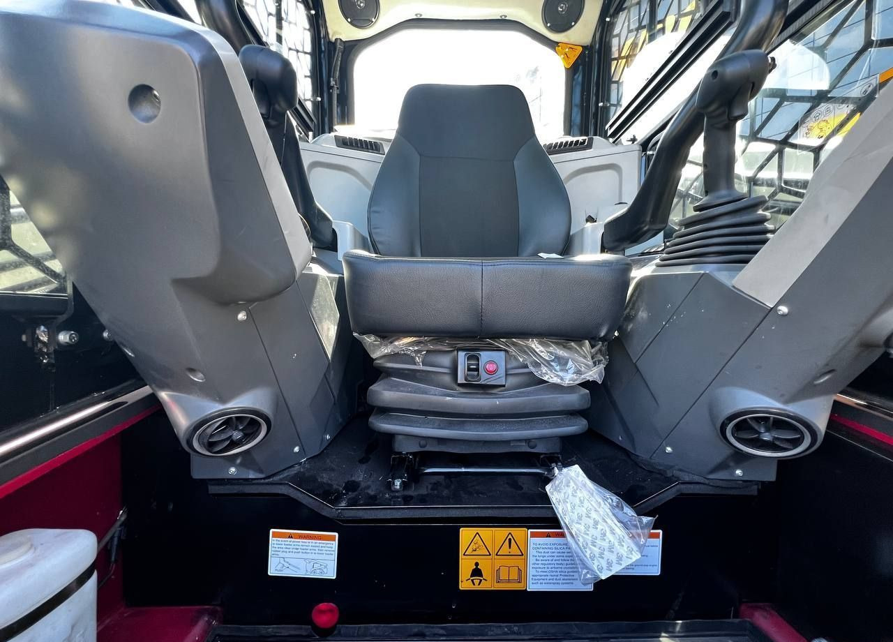 Новый Мини-погрузчик с бортовым поворотом Lonking CDM312M: фото 14