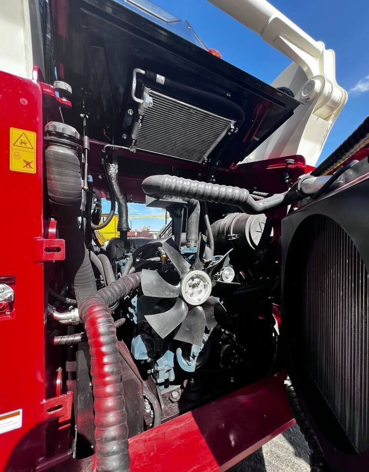 Lonking CDM312M - Мини-погрузчик с бортовым поворотом: фото 5 Lonking CDM312M - Мини-погрузчик с бортовым поворотом: фото 5