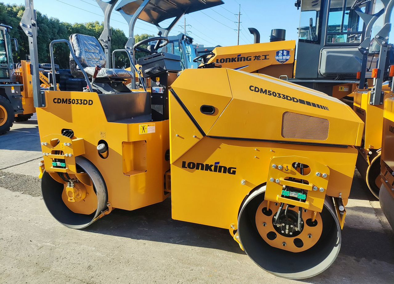 Lonking CDM5033DD - Дорожный каток: фото 3 Lonking CDM5033DD - Дорожный каток: фото 3