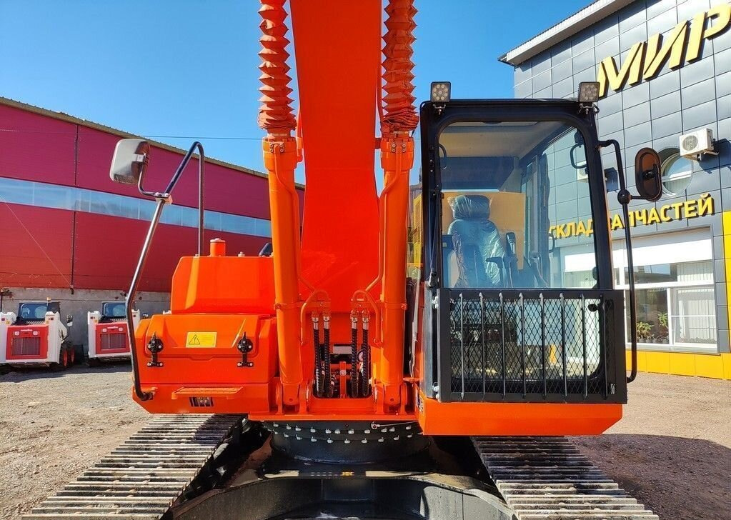 Новый Гусеничный экскаватор Lonking CDM6205: фото 9