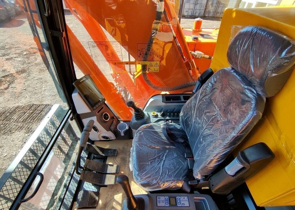 Новый Гусеничный экскаватор Lonking CDM6205: фото 12