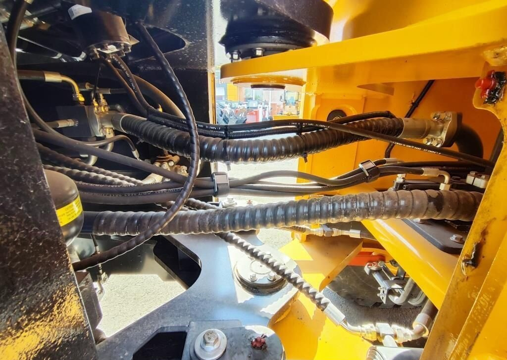 Новый Колёсный погрузчик Lonking CDM853G: фото 18 Новый Колёсный погрузчик Lonking CDM853G: фото 18