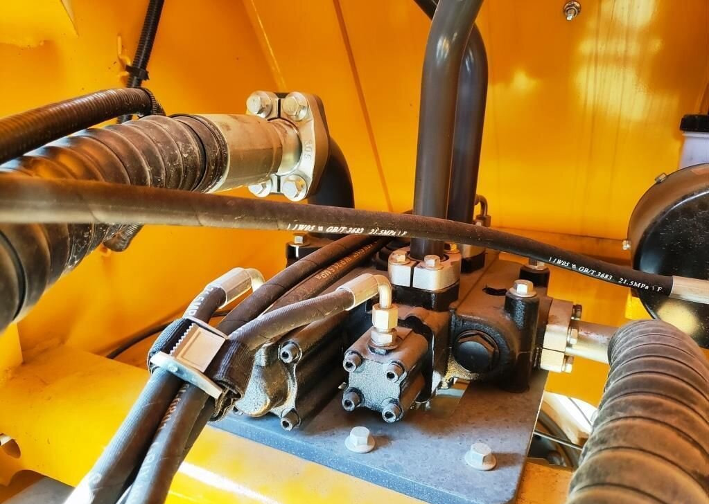 Новый Колёсный погрузчик Lonking CDM853G: фото 22 Новый Колёсный погрузчик Lonking CDM853G: фото 22