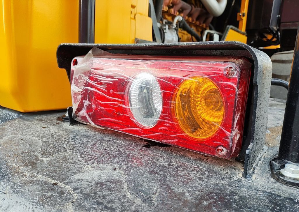 Новый Колёсный погрузчик Lonking CDM853N: фото 12 Новый Колёсный погрузчик Lonking CDM853N: фото 12