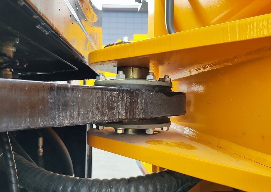 Новый Колёсный погрузчик Lonking CDM853N: фото 28 Новый Колёсный погрузчик Lonking CDM853N: фото 28