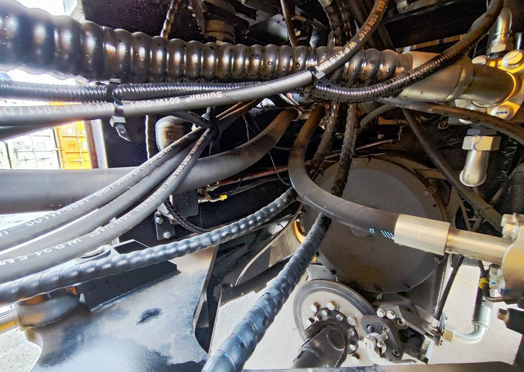 Новый Колёсный погрузчик Lonking CDM853N: фото 19 Новый Колёсный погрузчик Lonking CDM853N: фото 19