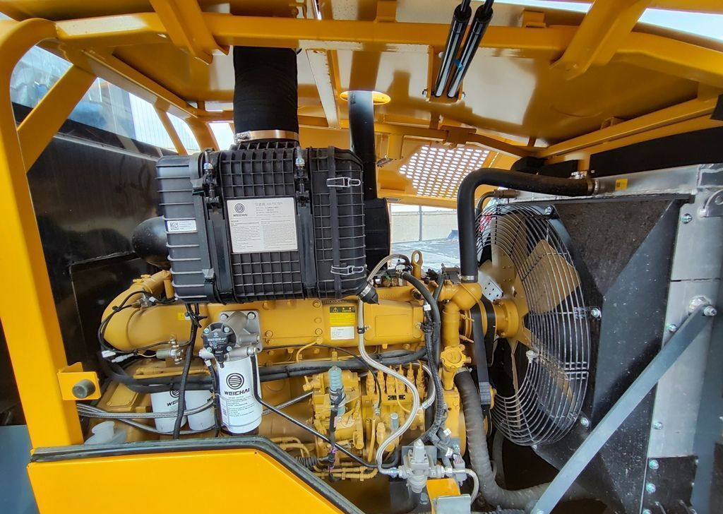 Новый Колёсный погрузчик Lonking CDM853N: фото 10